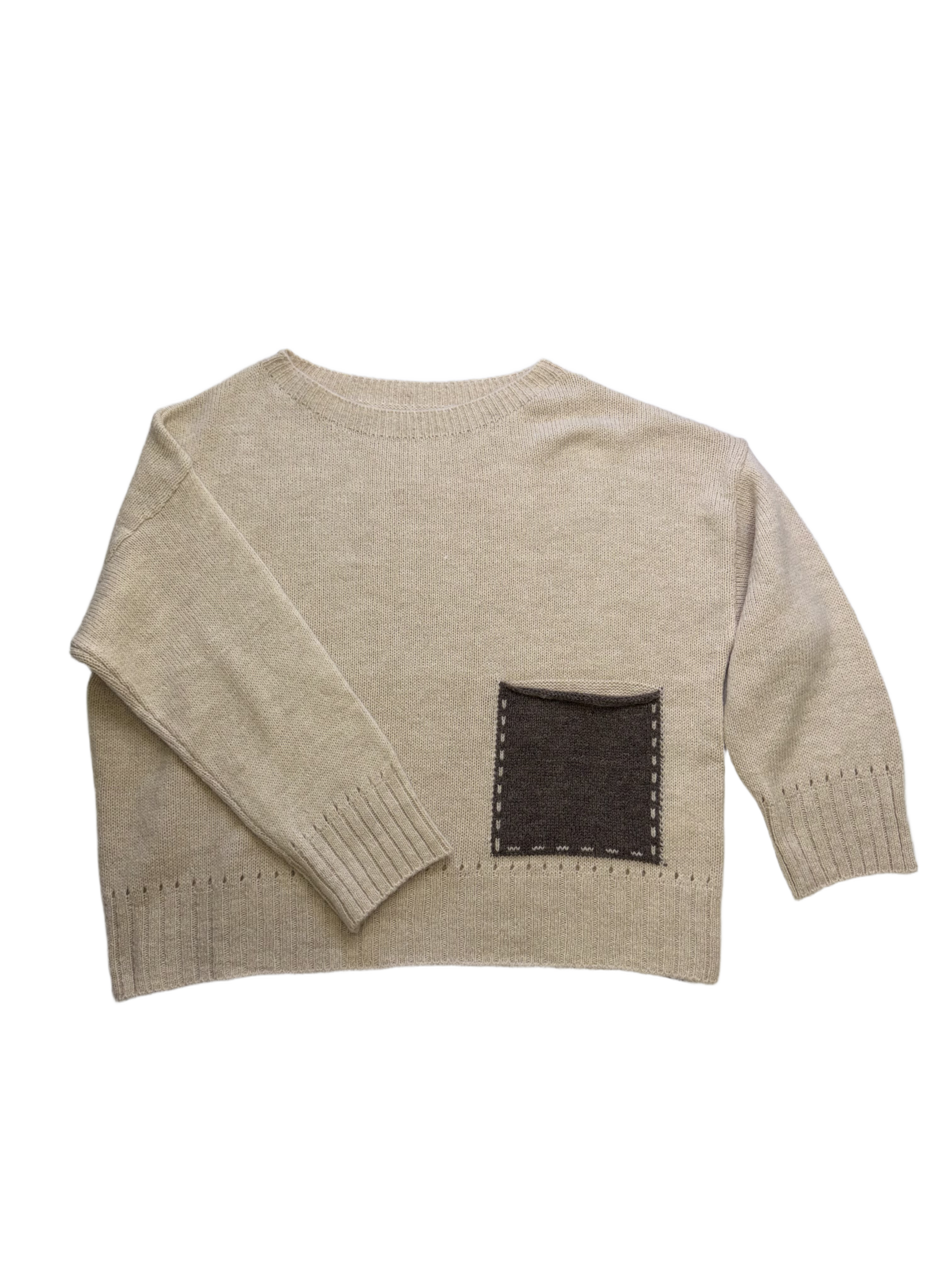 Sweater with contrast pocket / 327138